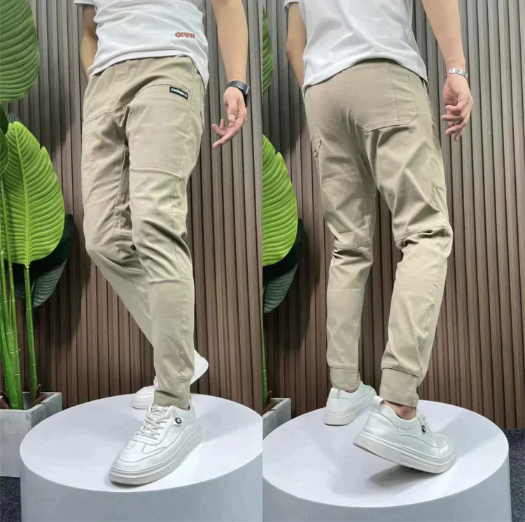 Acari - Stretchy Cargo Trousers