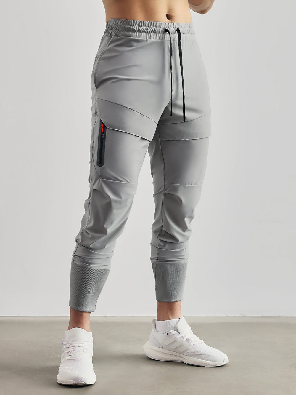 Jerry - Versatile Tech Joggers with Sweat-Wicking Tech